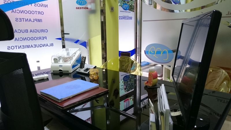 Clínica Dental Oviedo Amoedo